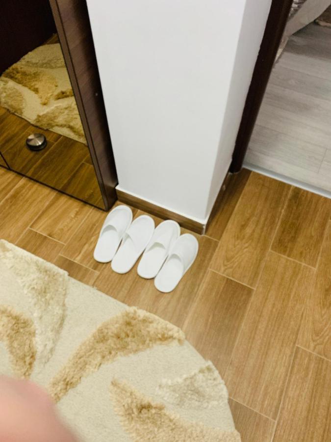 Garsoniera Lux Centru Pietonal Tirgu - Jiu Apartment Targu Jiu Luaran gambar
